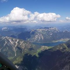 Flugwegposition um 14:25:09: Aufgenommen in der Nähe von Gemeinde Eben am Achensee, Österreich in 3011 Meter